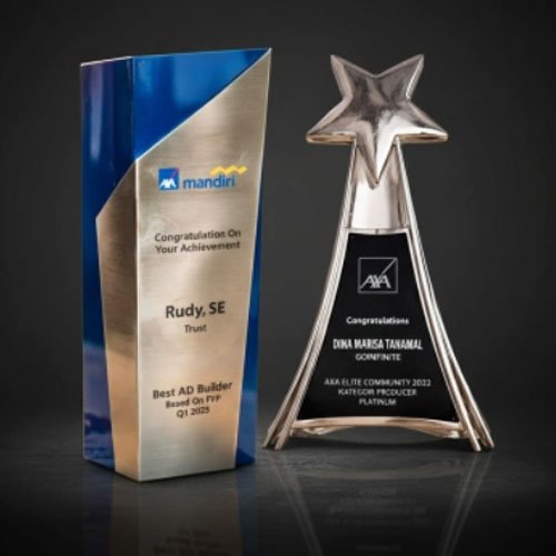 im08 - giga merch indonesia - produk trophy plakat